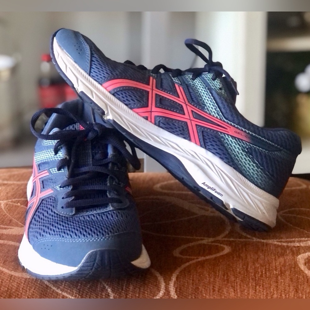 ASICS Gel Contend 6 Sneakers